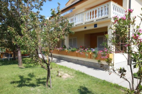 Отель Apartments & Room Jagoda  Башка